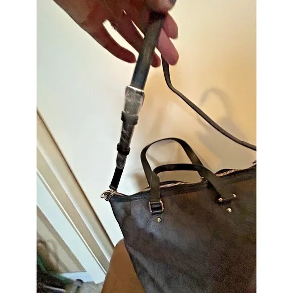 COACH SIGNATURE PLEATED TOTE BAG W/TAG Peyton